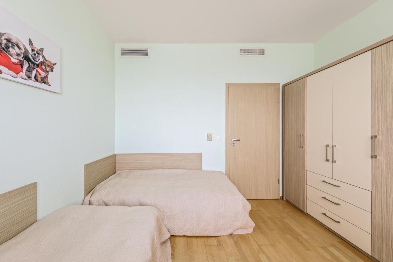 Sea View Apartment On 19Th Floor Klaipeda Exterior photo