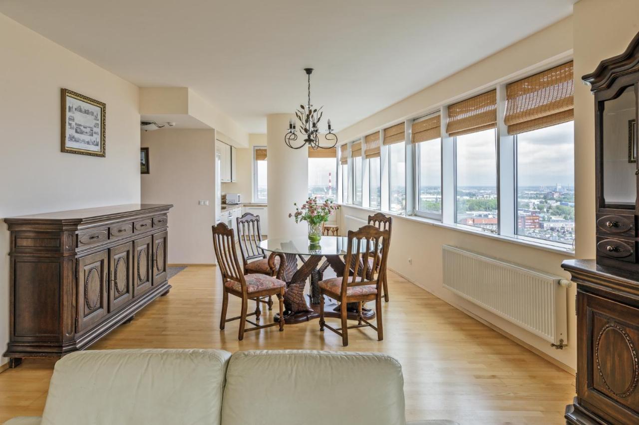 Sea View Apartment On 19Th Floor Klaipeda Exterior photo